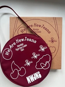 LIMITED NewJeans debut bag album (no photocards) - Picture 1 of 3