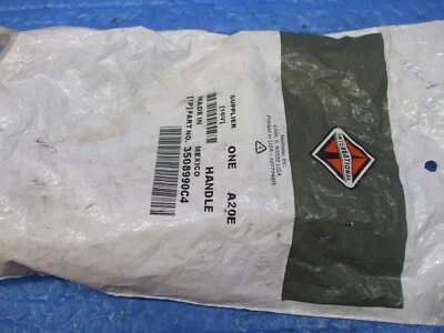 3508990C4 Door Window Crank Navistar International Truck NOS Genuine free ship - Image 1 of 4