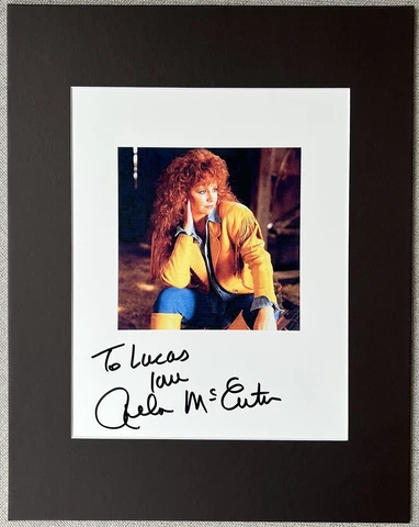 Reba McEntire Signed In Person 11x14 Matted Autographed Photo - Authentic Cover