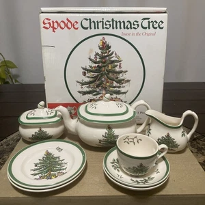 SPODE Árbol de Navidad Niños 10 Piezas Juego de Té Inglaterra Bellota Tapas S3324-A1 - Imagen 1 de 24