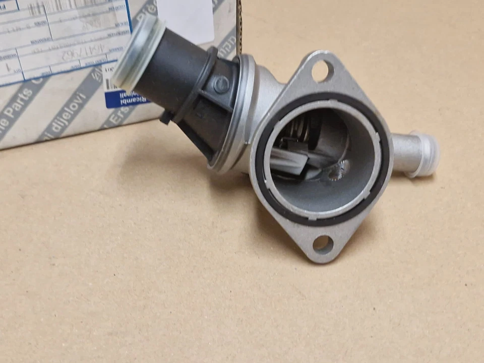 Termostato refrigerante Fiat Brava Bravo 1995-2001 1.4 46417962 genuino NUEVO OEM Foto 1 de 4