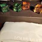 Cravate cheveux authentique Louis Vuitton cube de cheveux vert néon et orange néon avec sac