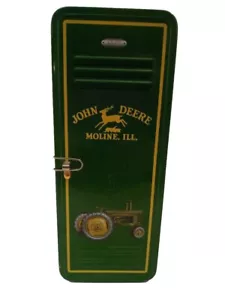 Armario de hojalata John Deere Collectors Moline ILL. - Imagen 1 de 10