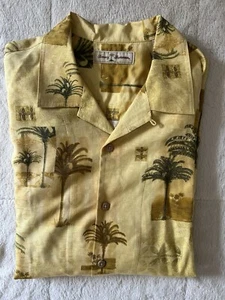 Tommy Bahama Shirt Men Large Yellow 100% Silk Hawaiian All Over Palm Flowy Adult - Picture 1 of 5