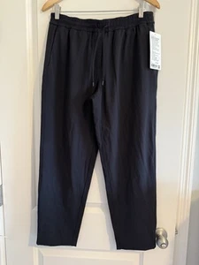 Lululemon Tapered Leg Mid Rise 7/8 Hose Gr. M Medium Schwarz Neu - Bild 1 von 4