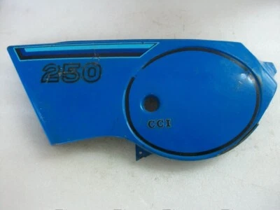 1980 Suzuki TS250 Left Side Cover TS 250 !!HAS CRACKS!! Foto 1 de 4
