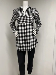 Beach Lunch Lounge Black White Plaid Long Sleeve Women's SZ S, Preowned. - Picture 1 of 4