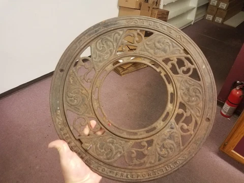 Antique Ideal, Stover Mfg. Co. Cast Iron Floor Grate Steam Punk Deco Cover
