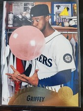 1995 Pinnacle Ken Griffey Jr Bubble Gum Iconic Card #128 Mariners