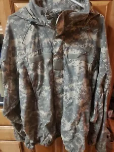 USGI Soft Shell Jacket XL Regular 8415-01-546-8991 Cold Weather - Picture 1 of 4