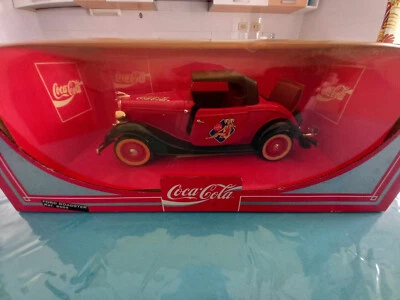 Raro modello auto Coca Cola Ford Roadster Ref. n. 9504 - Immagine 1 di 4