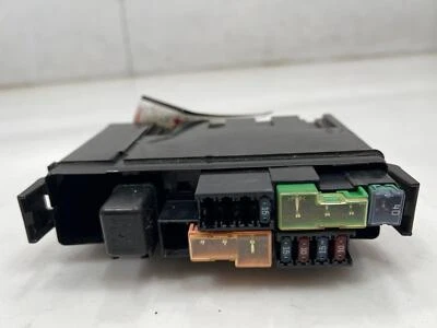 03 - 05 Nissan 350Z caixa de fusíveis do motor conjunto de caixa de relé fabricante de equipamento original 24381C9900 - Imagem 1 de 4