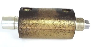 NEW MOORE PRODUCTS LB-2335 PNEUMATIC RELAY LB2335 - Picture 1 of 3
