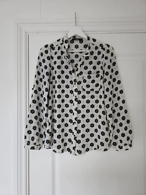 Oasis, long sleeve shirt/ blouse size 8.  Ivory/black colour. formal, office.  - Image 1 of 4