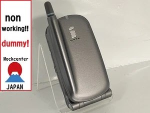 【Factice !】 NEC N502it (couleur noir) docomo-japon téléphone portable qui ne fonctionne pas - Photo 1 sur 3
