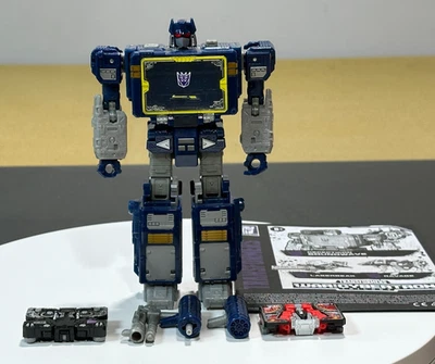 TRANSFORMERS SIEGE WAR FOR CYBERTRON TRILOGY SOUNDWAVE RAVAGE LASERBEAK Complete - Image 1 of 4
