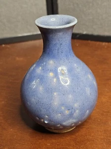 Vintage Bud Vase Blue Glazed With Random UnGlazed Spots Footed Marked 315A - Picture 1 of 4