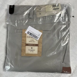 Haggar Cool 18 Pleat Front, Expandable Waist Men’s Pants, Z1B6, NEW - Picture 1 of 6