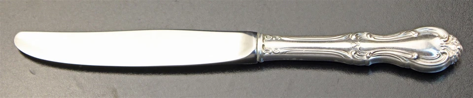 International JOAN OF ARC 6 7/8 英寸锯齿现代刀片刀 — 第 1/1 张图片