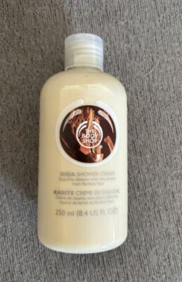 Crema de ducha de karité The Body Shop 8,4 oz TAMAÑO COMPLETO NUEVA Foto 1 de 3