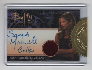 Buffy Ultimate Collectors series 2- Sarah Michelle Gellar Auto Wardrobe card - Picture 1 of 1