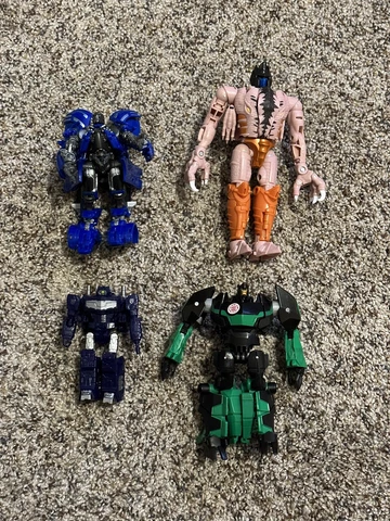 TRANSFORMERS LOT/ GRIMLOCK/ DINOBOT BUZZWORTHY BUMBLEBEE/ SHOCKWAVE/ JOLT Cover