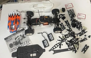 Kyosho Lazer Zx5 FS2 4wd Buggy Body Electrics - Picture 1 of 9