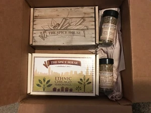 The Spice House Gift Box Set with 10 different Blends Kitchen Starter New Fresh - Picture 1 of 5