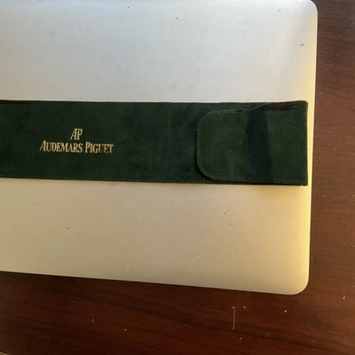 Bolsa de reloj de viaje de terciopelo Audemars Piguet $65 o mejor oferta Foto 1 de 4