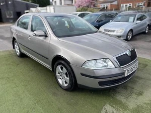 2006 Skoda Octavia 1.6 FSI Ambiente Euro 4 5dr HATCHBACK Petrol Manual - Picture 1 of 20