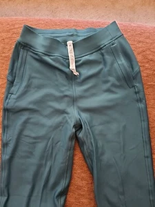 Lululemon Joggers Womens 2 Dark Green Gym Yoga Pants - Picture 1 of 6