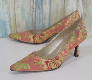 Cole Haan Floral Pumps Size 9.5 Flower Heels - Picture 1 of 10