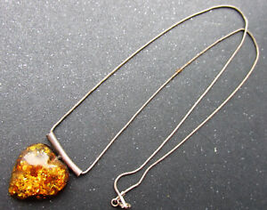 Antique Natural Genuine Baltic Amber Pendant 3.3g.