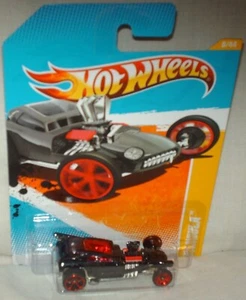 Hot Wheels 2010 New Models # 8 Fangula black,red oh5s,ex.card,I combine shipping - Picture 1 of 1