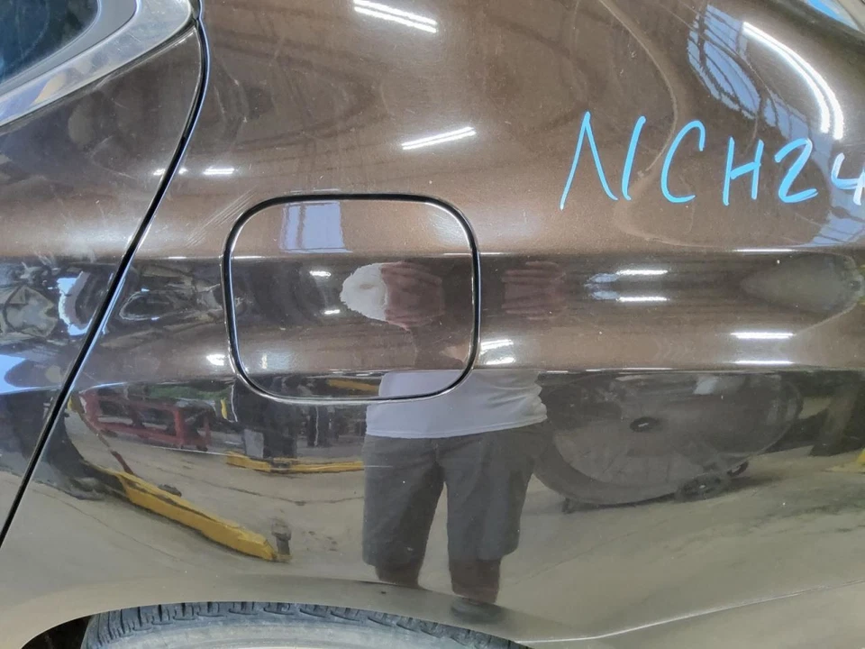 讴歌 TLX 2015 燃油填充门 482974 — 第 1/1 张图片