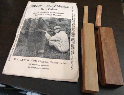 2 llamadas de pavo sin marca y M L Lynch Co Meet The Champ en acción manual OEM  Foto 1 de 4