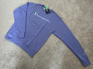NWT Champion Powerblend Crewneck Sweatshirt Graphic Mens Size M Lavender - Picture 1 of 8