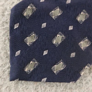Corbata Van Heusen Azul Geométrica 100% Seda Hecha en EE. UU. 3,75" - Imagen 1 de 7