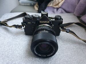 Olympus OM-2 SLR Spiegelreflexkamera + 2 OM-System Autozoom Olympus Objektive