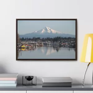 Mt. Hood, Portland, Oregon! Perfektes PNW Bild mit Hausbooten entlang der Columbia!! - Bild 1 von 9