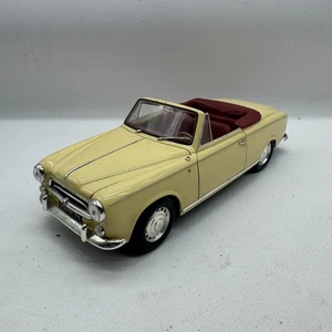 MODELLINO AUTO PEUGEOT 403 CABRIOLET GRAND LUXE 8CV - SOLIDO - SCALA 1:18 - Picture 1 of 6