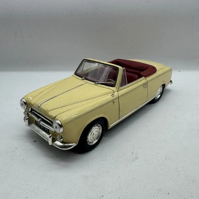 MODELLINO AUTO PEUGEOT 403 CABRIOLET GRAND LUXE 8CV - SOLIDO - SCALA 1:18 - Immagine 1 di 4