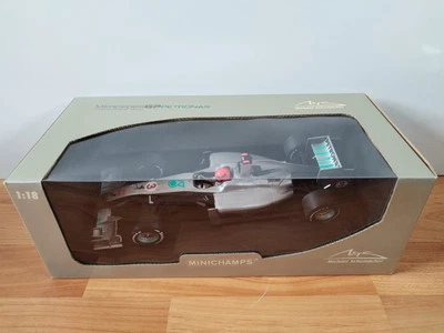 2010 W01  1/18 Minichamps Michael Schumacher  Mercedes GP Petronas F1 model car - Image 1 of 4