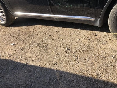 Falda moldeada panel basculante inferior Durango 2017 916911 Foto 1 de 4