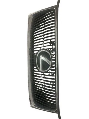 06 07 08LEXUS IS250 parrilla superior sin sistema de prechoque 4 puertas Foto 1 de 4