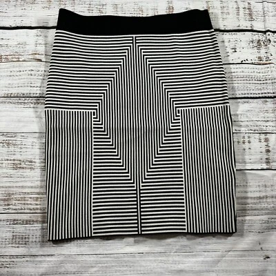 Falda ceñida al cuerpo con patrón geométrico Bebe talla S Foto 1 de 4