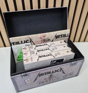 Metallica - Live Shit: Binge & Purge - Box Set - 3 VHS - ohne CDs - Bild 1 von 6