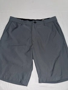 Volcom Hybrid Shorts Gray Mens Size 36 EUC! - Picture 1 of 7
