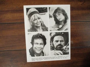 Mimi Maynard/Dorothy Malone/Lee Paul(CONDOMINIUM)1979 8 x 10 B & W Press Photo - Picture 1 of 4