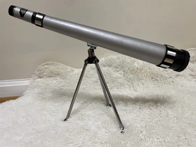 Tasco Telescope Japan Vintage 15x-45x Zoom with Tripod - Image 1 of 4